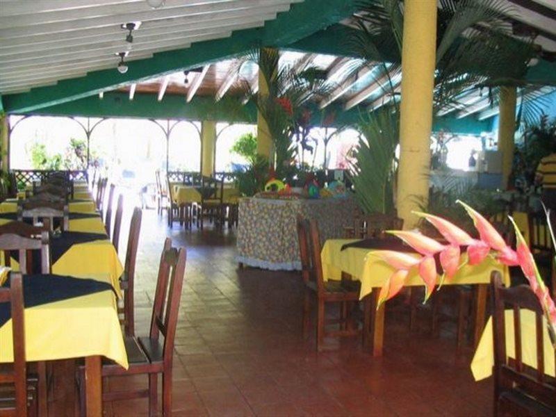 Miramar Village Playa El Agua Extérieur photo